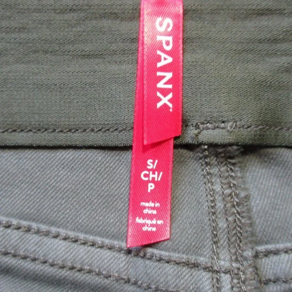 NWT SPANX 20311R Stretch Twill Ankle Cargo in Soft Sage Pull-on Stretch Pants S